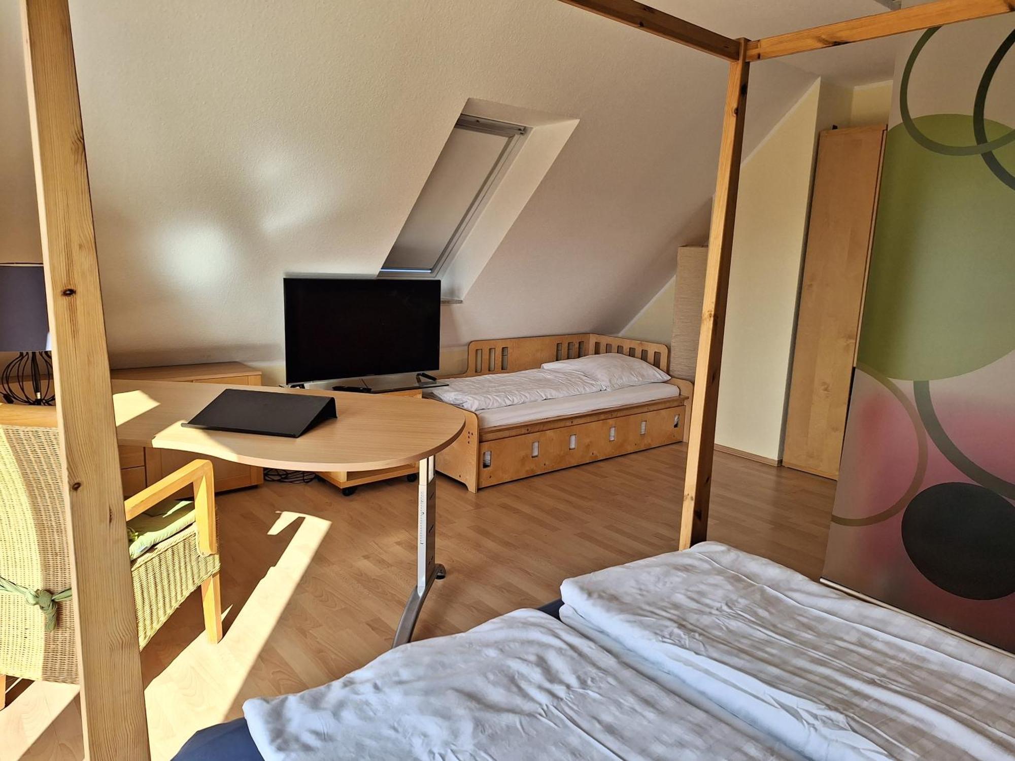 Messeapartment, Messezimmer 센드 외부 사진