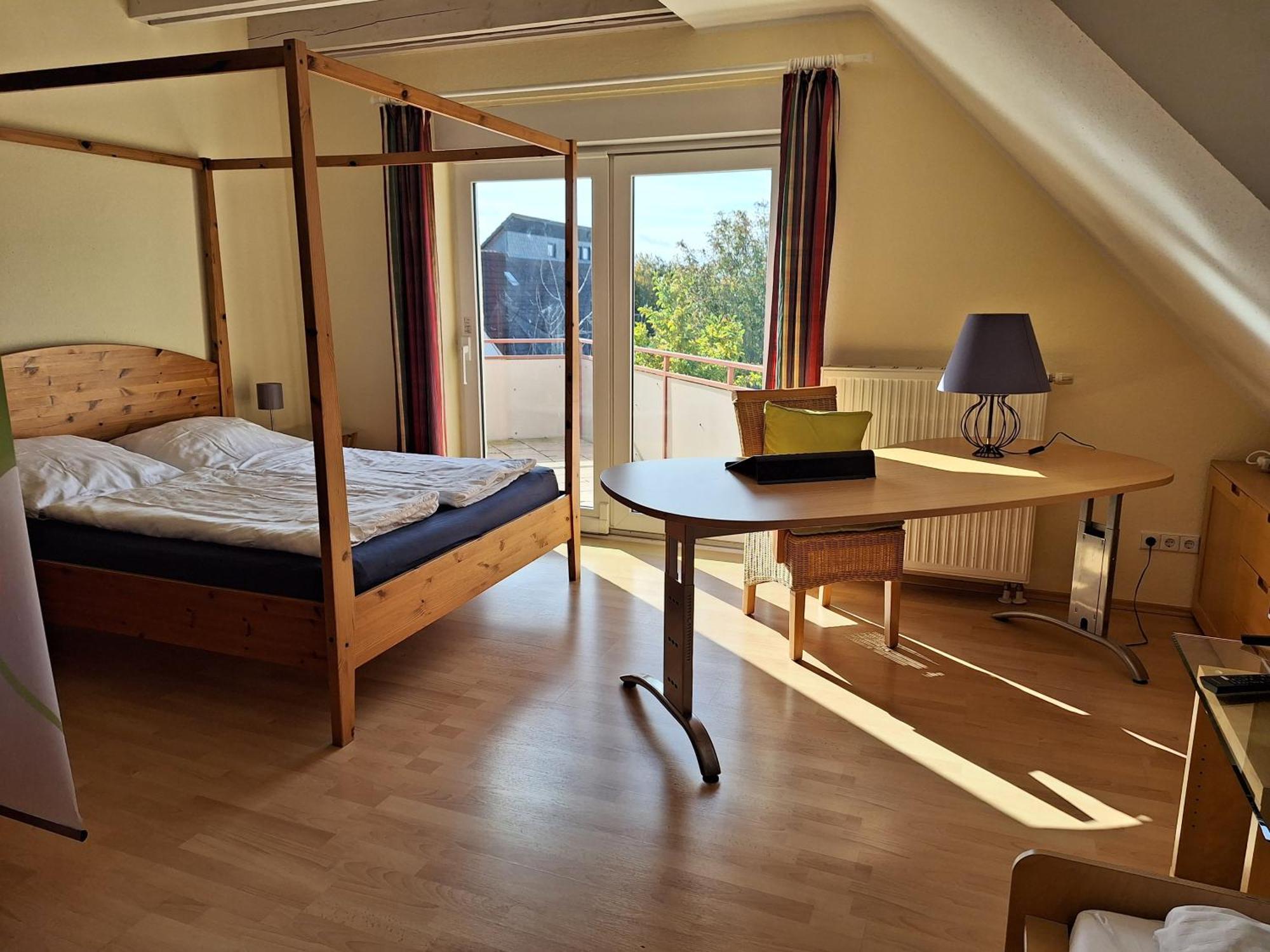 Messeapartment, Messezimmer 센드 외부 사진